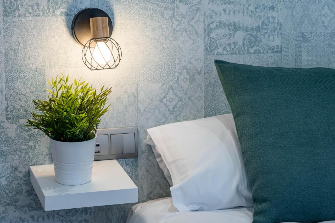 Old Town - Cozy Apartment Malaga Ngoại thất bức ảnh